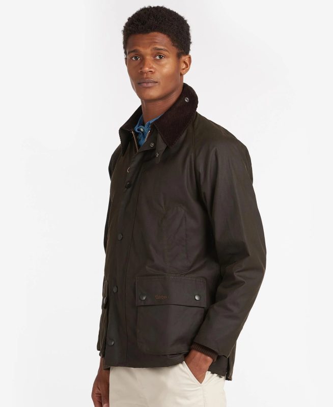 Men's barbour jacket have long been celebrated for their exceptional quality, timeless style, and versatility.