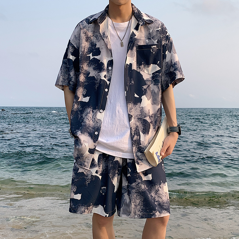 men's matching shirt and shorts set