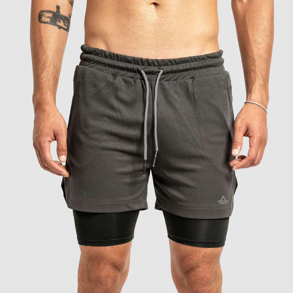 Men' s workout shorts with liner