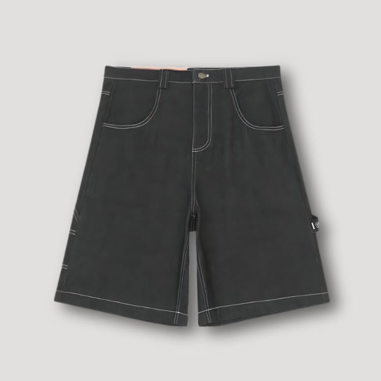 How to style black jean shorts?