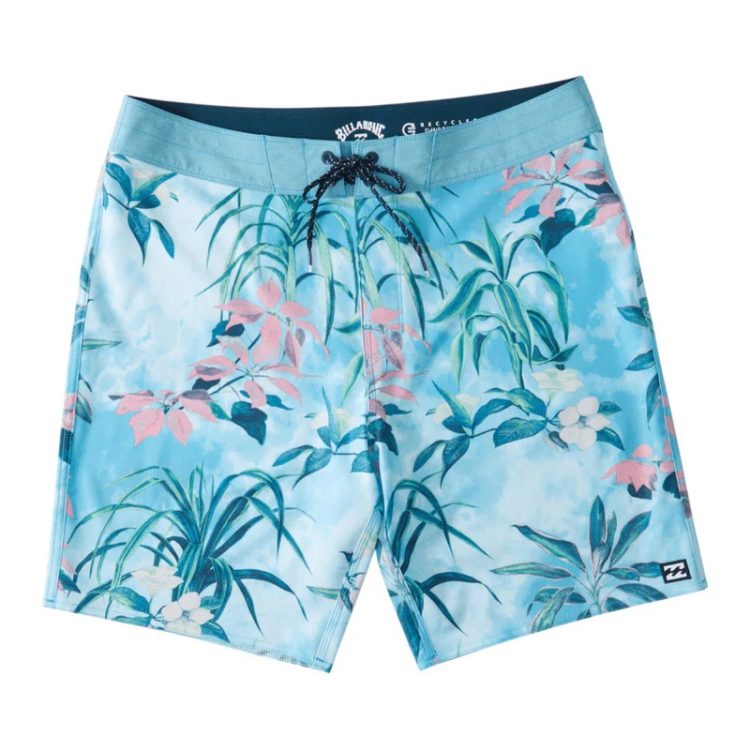 Choosing the Right Roxy Board Shorts for Surfing